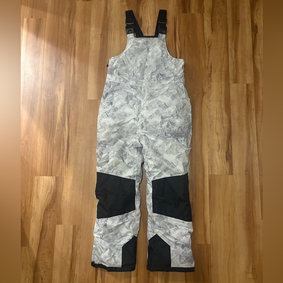 Other - NWOT Girls Snowbib